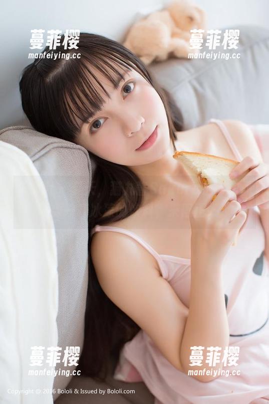 波萝社-猫九酱Sakura 波萝社 - 夏天,猫九酱Sakura这部作品就像一杯冰凉的饮料,来得正好!
