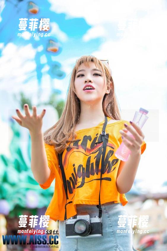 爱丝 - 若兮出品：可爱写真，真不知道该用什么表情来面对。