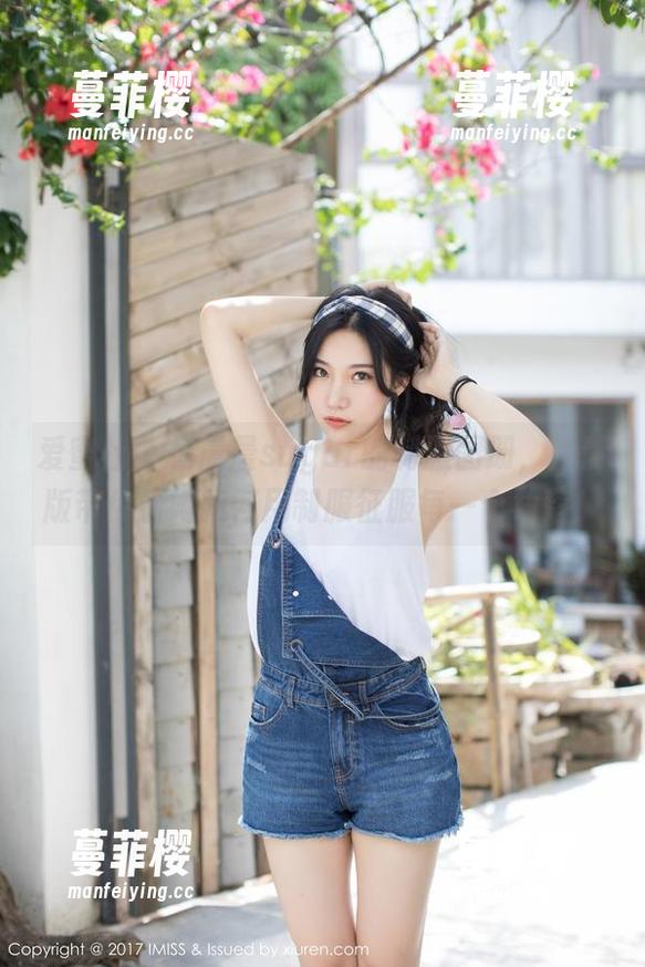 爱蜜社 - 杨晨晨sugar的制服图册，高清版带你看她如何用制服征服每一个角落！