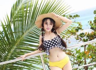 爱蜜社 – 瑞妤与短裤：理想中的无圣光生活，美图呈现