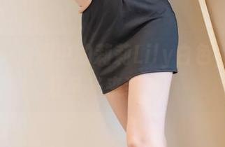 爱蜜社 – 原图中的莉莉Lily白色，哪里需要圣光来装点？