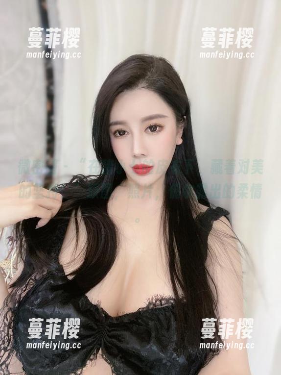 猪小七 微密圈 - “在猪小七的皮衣下,藏着对美的坚持!”原图,照片,偶尔露出的柔情。