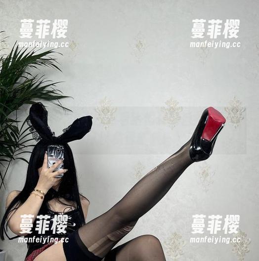 微密圈 - 想不想看看猪饲料的自拍？照片可以免费拿哦！