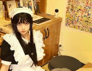 白莉爱吃巧克力带你进入黑丝的cos小世界，安排上了！