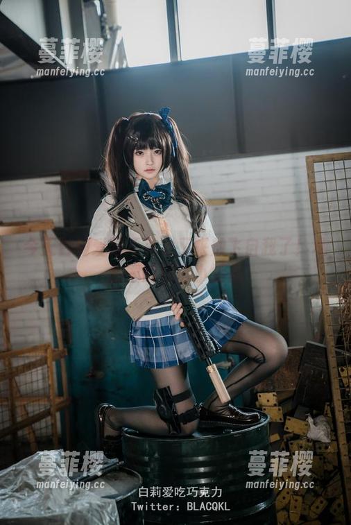 今天白莉爱吃巧克力又来放飞自我了！私拍圈的日常小插曲