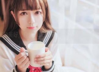 四人同框的美好，白金Saki带来的免费美图，美得流口水！