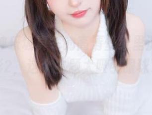 只想在神乐坂真冬的高清壁纸里沉沦，水之形2，这个主题太吸引眼球了。