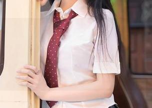 秀人网 – 图片精选：当婕西儿jessie遇上镂空，这到底是艺术，还是大自然的“调皮”？