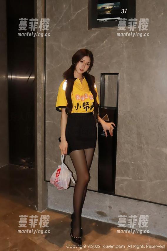 秀人网 - 小茉莉jasmine的“学妹”全套来袭，快来下载你的专属福利吧！