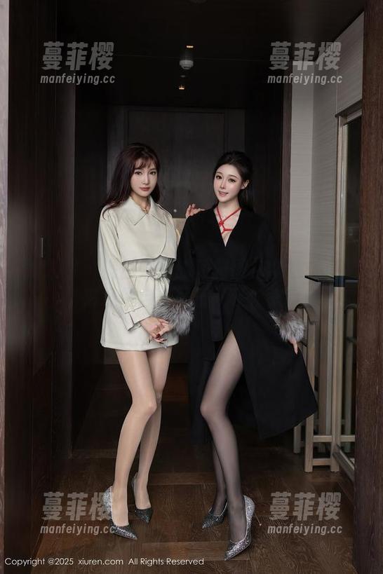 秀人网 - 桃色奶酪的和服图包精选：走起路来好像自带配乐，等你来听！