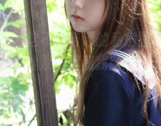 稚乖画册 – 这不是普通的私房图集，是赤西夜夜的白丝双马尾和我脑洞大开的旅程！