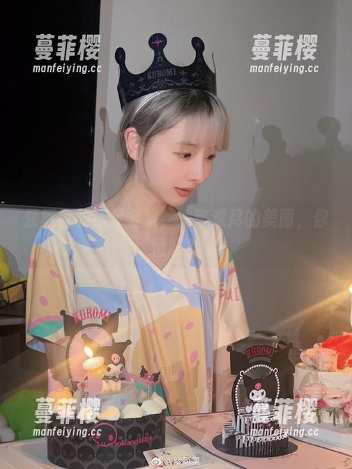 紫氯氯的裸足全集，一言难尽的美丽，你懂吗？