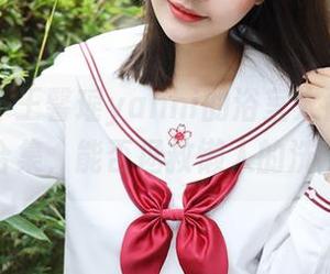美媛馆 – 王馨瑶yanni的浴室大冒险：一组照片合集，能否拯救懒人的洗澡乐趣？