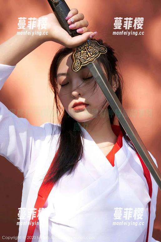 蜜桃社-Gina 蜜桃社 - Gina,她的美图有种特别的清纯魔力
