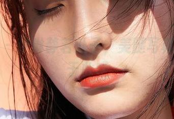 蜜桃社 – 伊琳静若处子，美腿写真可不止于此哦