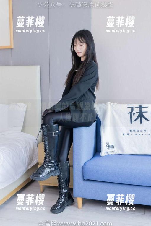 袜啵啵-甜甜圈 袜啵啵 - 甜甜圈的高跟凉鞋:图集分享让人捧腹不止