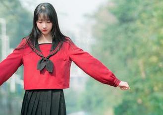 与其囤订阅，不如直接来看西呱呀呀呀的免费和服照片！