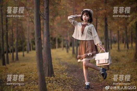 迷失人形QUQ 月下巡游:迷失人形QUQ合集,你见过这眼神吗?
