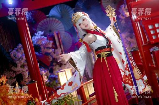 阿包也是兔娘的写真作品，06月舰长变身“森蚺”——这段叱诧风云的“蛇王”从未如此帅气！